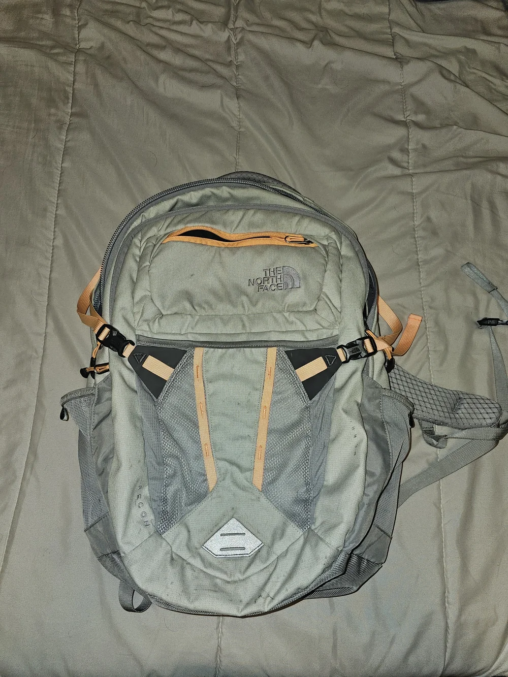 The North Face Men's Gray and Peach Daypack Backpack